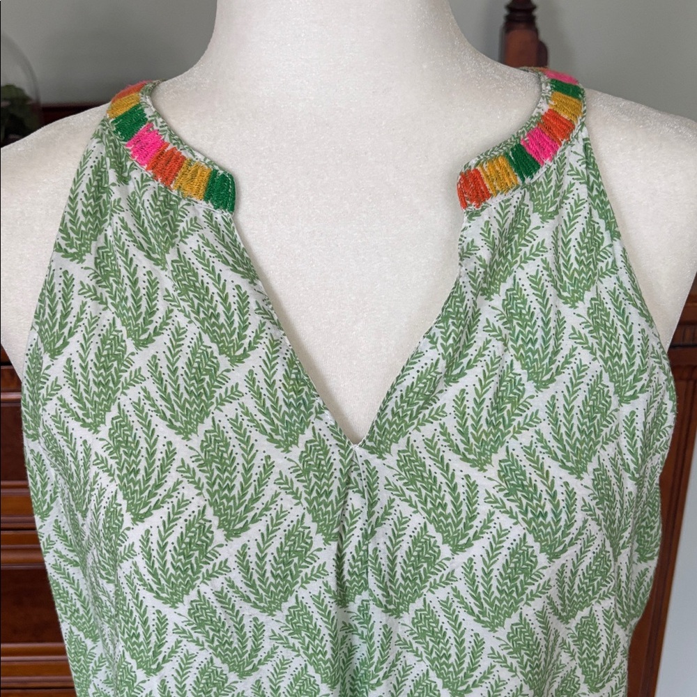 THML Sleeveless Halter Shift Dress Green and White Embroidered SZ M Preppy Boho - Picture 3 of 10